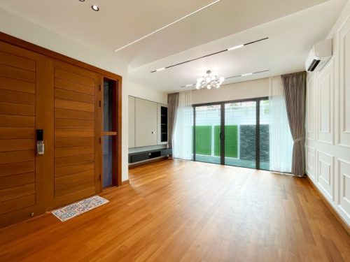 INTERIOR 02 (1)